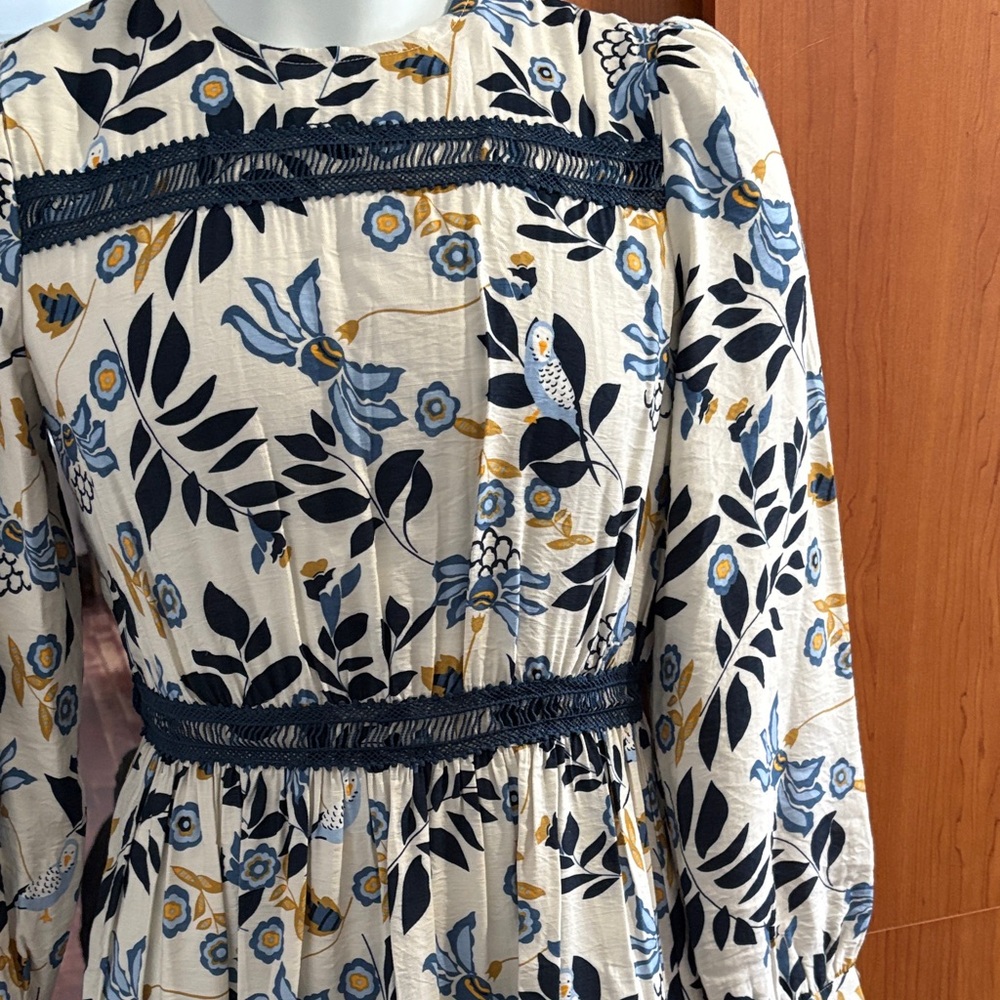 NWT September Granada Long Sleeve Floral Dress in Blue and Cream size xs
